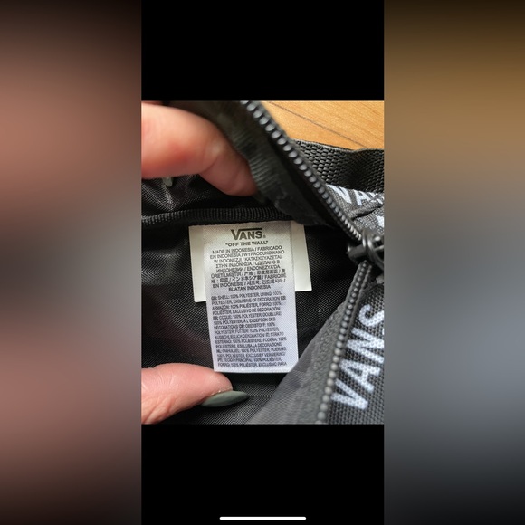 Vans Checkered Belt Bag - Picture 2 of 6